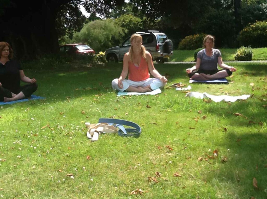 Vinyasa Yoga flow Classes at the Artichoke Place, in Camberwell London, SE5 8TS - image7