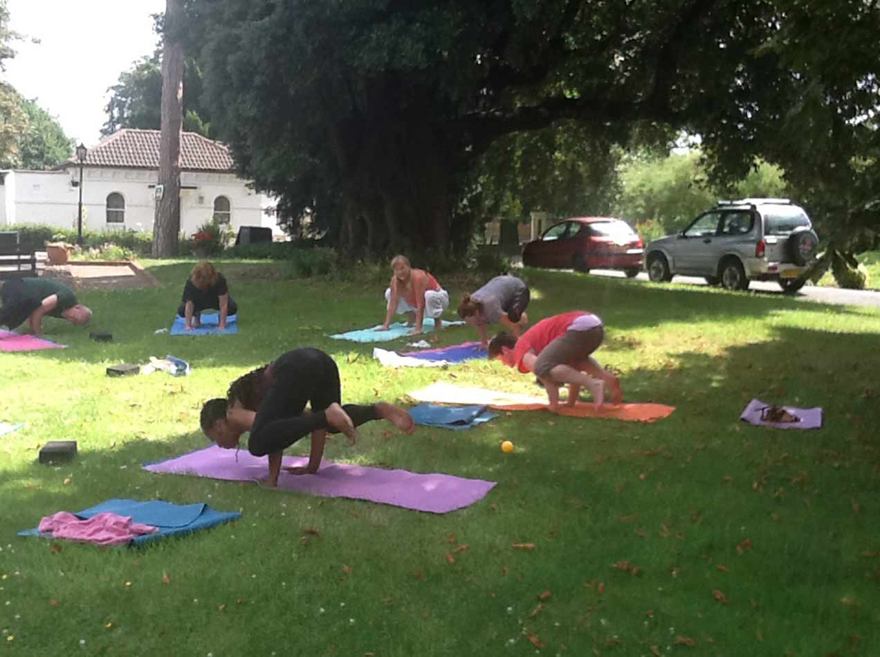 Vinyasa Yoga flow Classes at the Artichoke Place in Camberwell London SE5 8TS